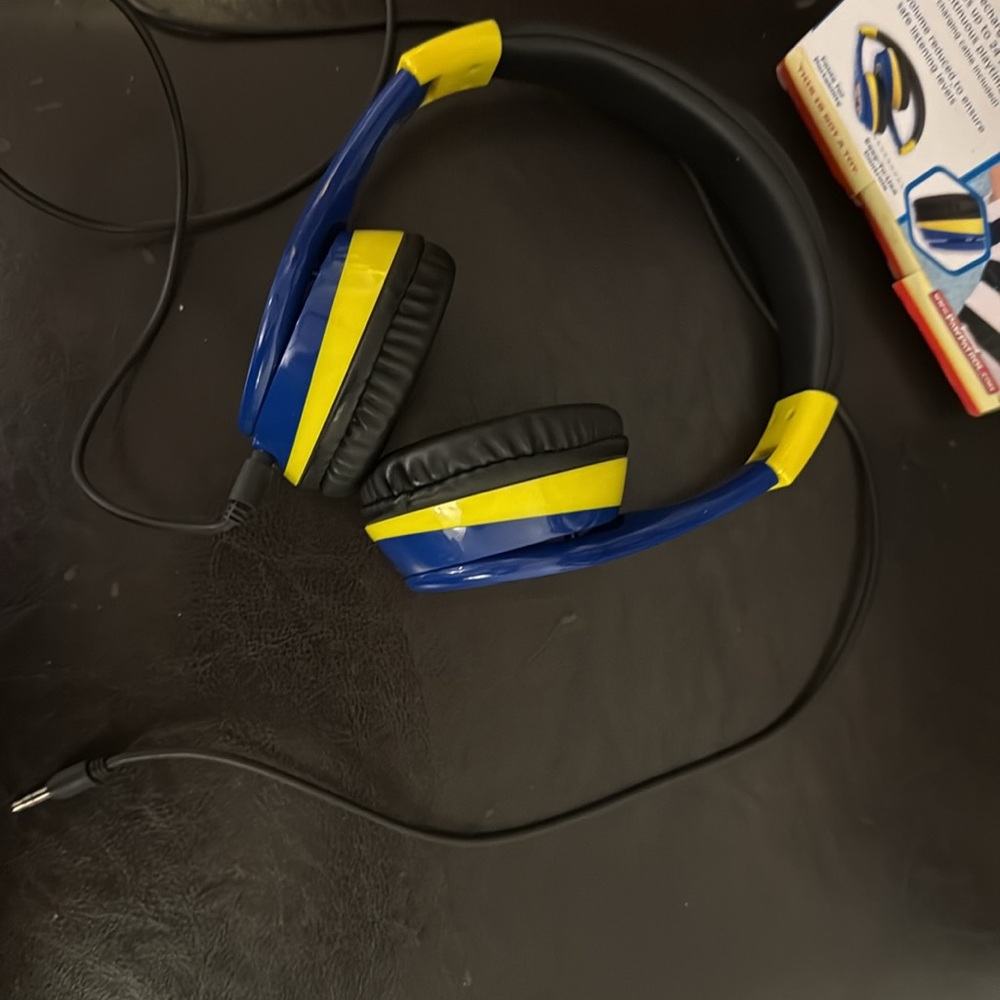 Paw patrol wireless headphones - Picture 11 of 12